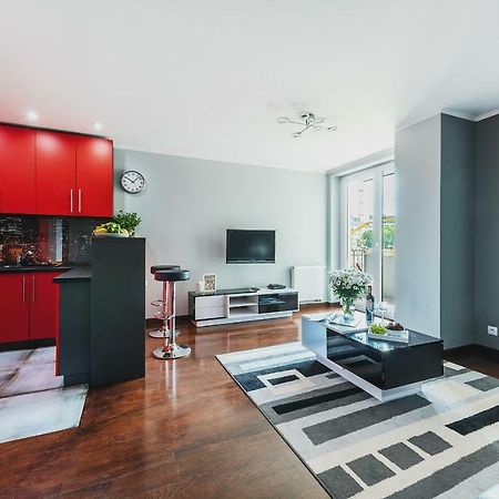 P&O Serviced Apartments Wawrzyszewska Varšava Exteriér fotografie